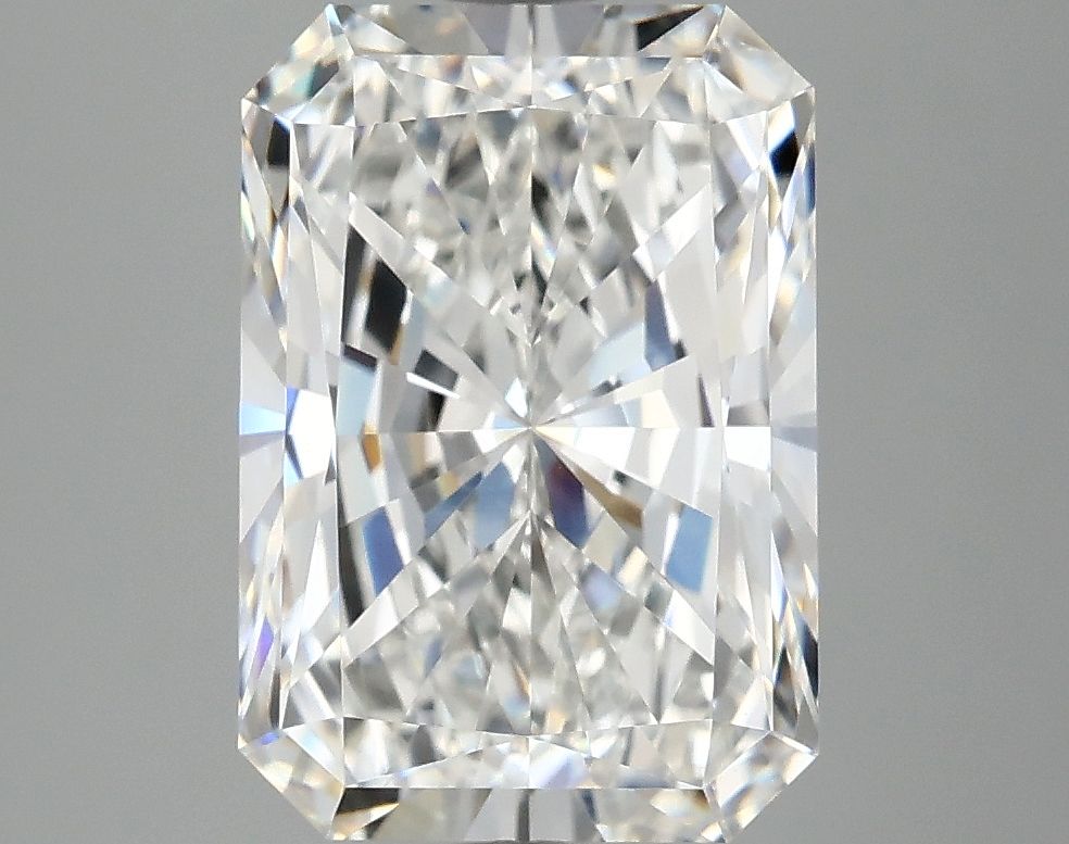 4.05 ct. radiant Lab Grown Diamond front image