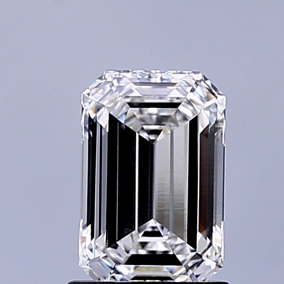 1.32 ct. emerald Lab Grown Diamond front image