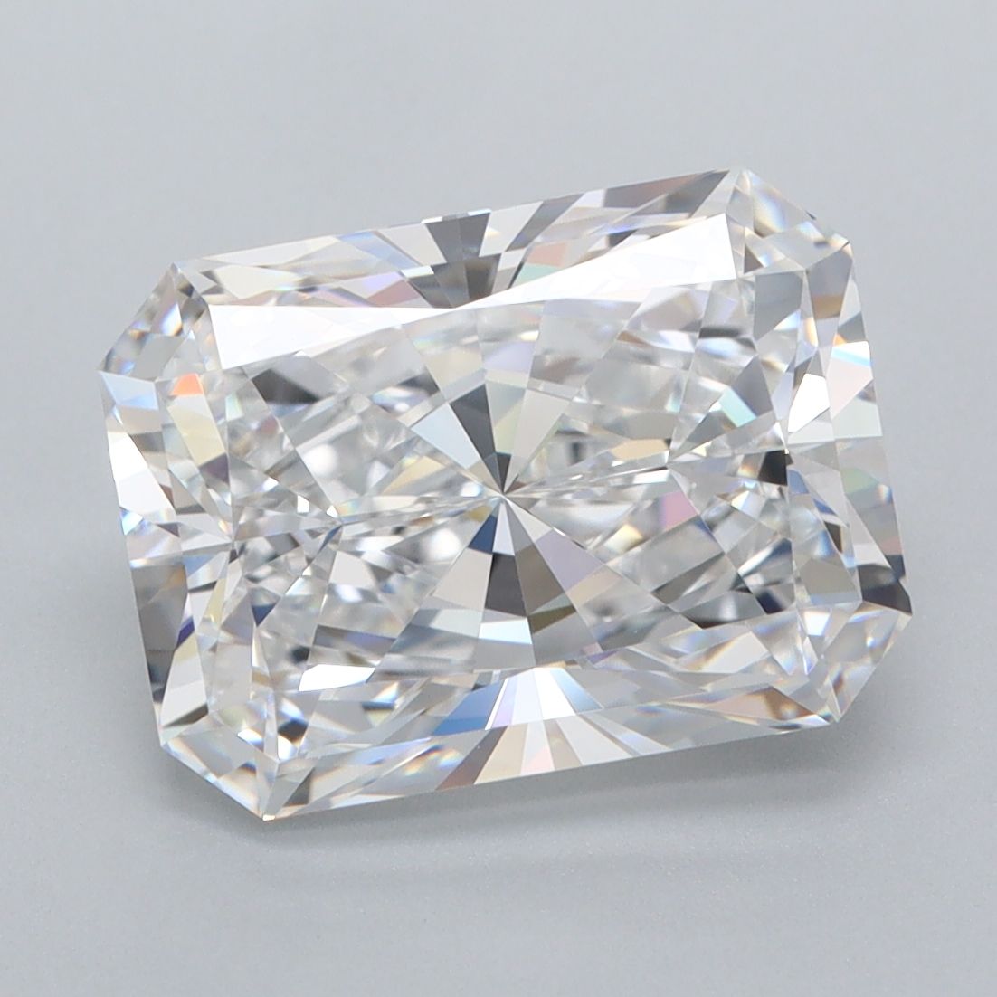 4.61 ct. radiant Lab Grown Diamond front image