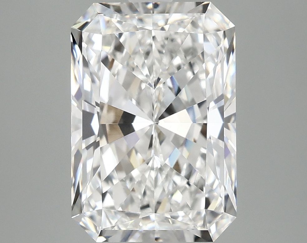 4.18 ct. radiant Lab Grown Diamond front image