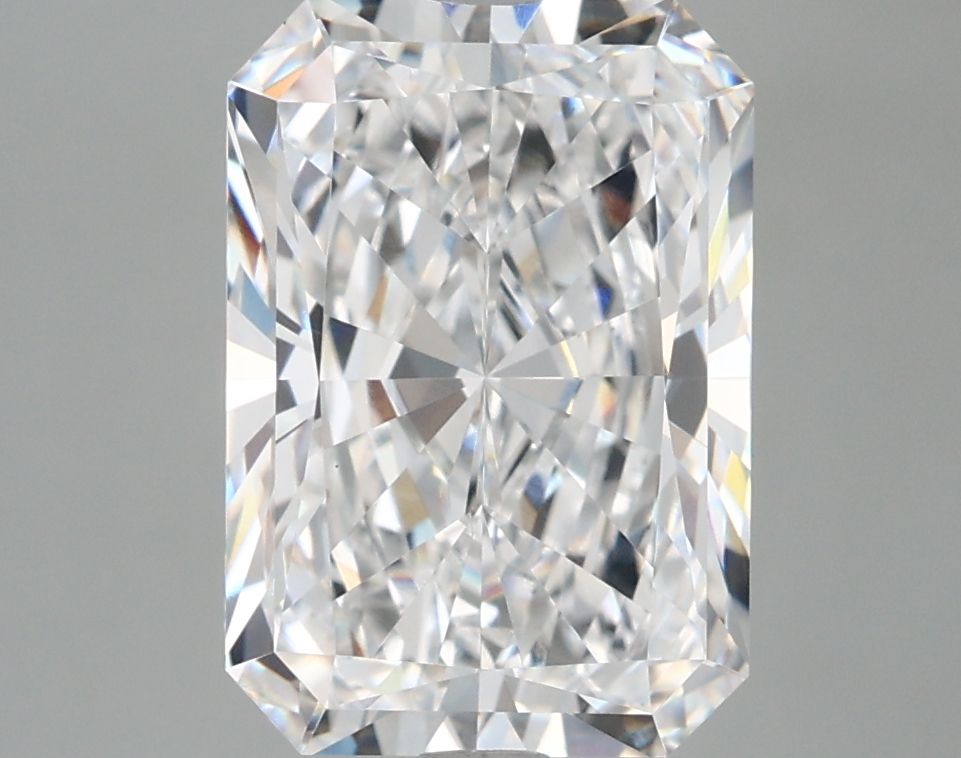 3.87 ct. radiant Lab Grown Diamond front image