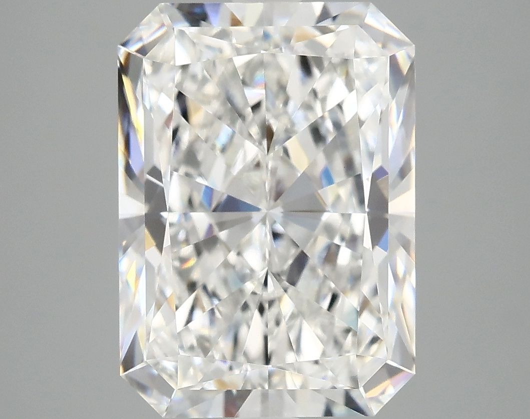 5.08 ct. radiant Lab Grown Diamond front image