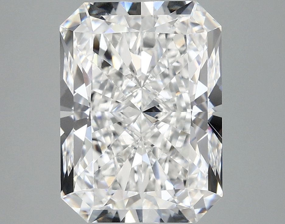 4.03 ct. radiant Lab Grown Diamond front image
