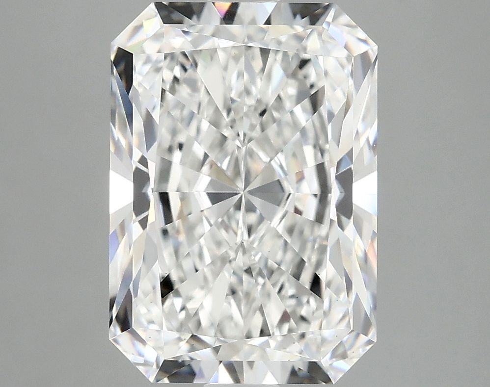 4.70 ct. radiant Lab Grown Diamond front image
