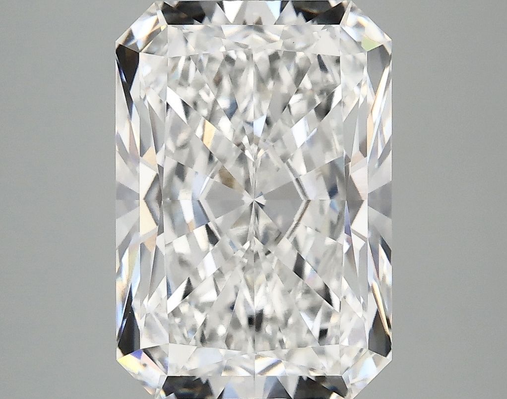 4.86 ct. radiant Lab Grown Diamond front image