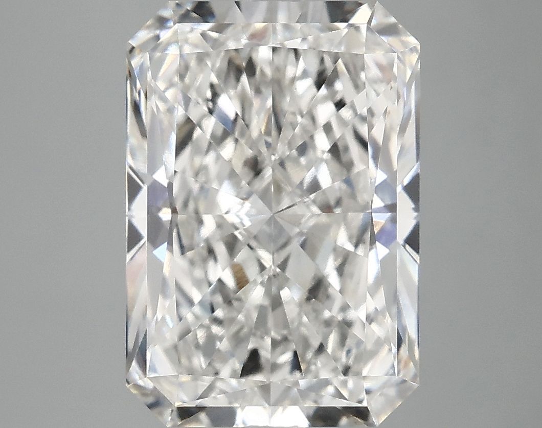 4.93 ct. radiant Lab Grown Diamond front image