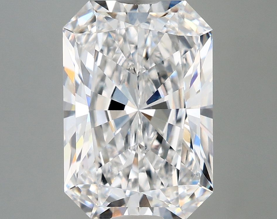3.54 ct. radiant Lab Grown Diamond front image