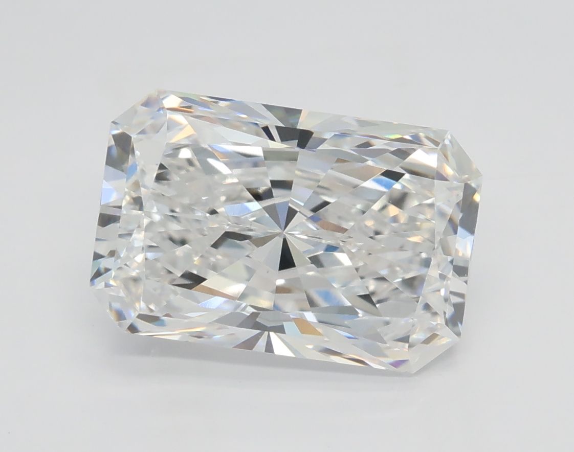 2.54 ct. radiant Lab Grown Diamond front image