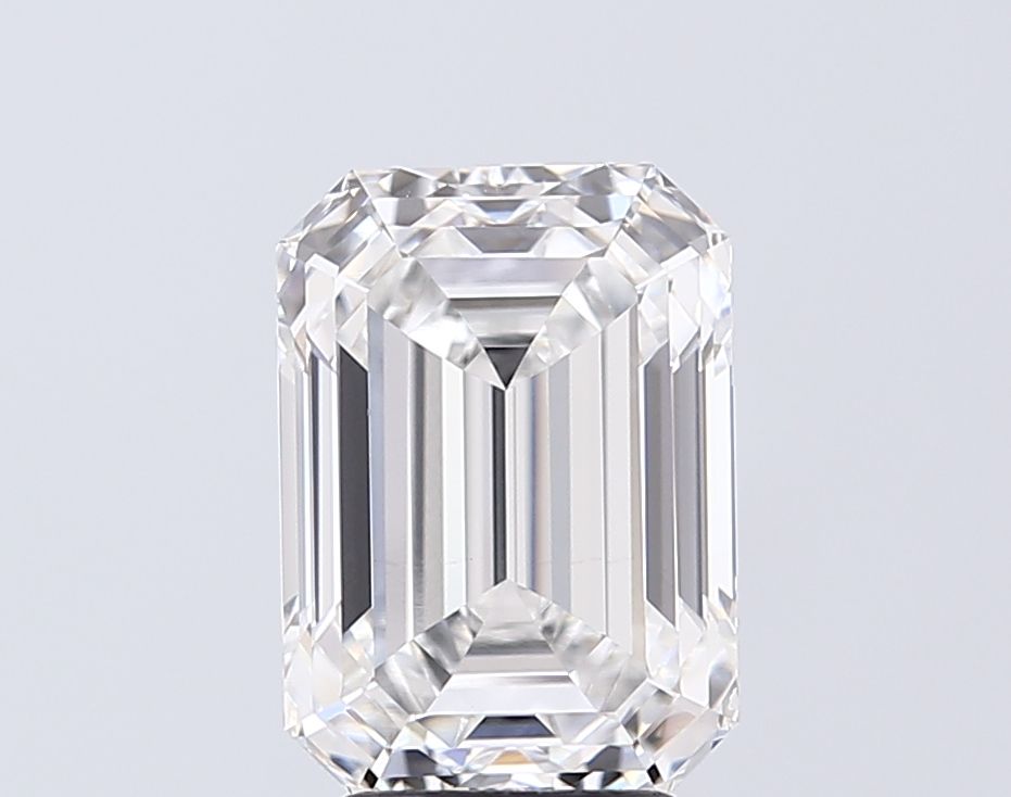 4.01 ct. emerald Lab Grown Diamond front image