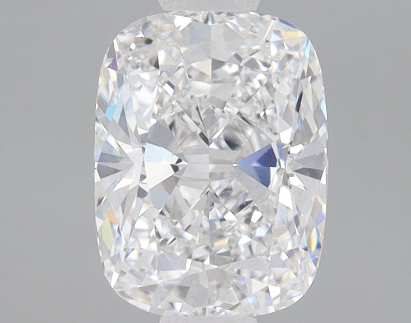 1.54 ct lab-grown Cushion modified Diamond