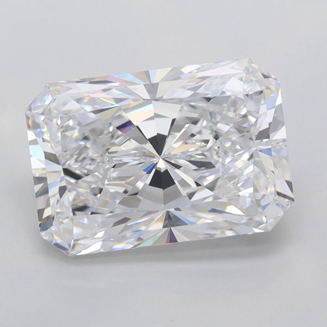 3.91 ct. radiant Lab Grown Diamond front image