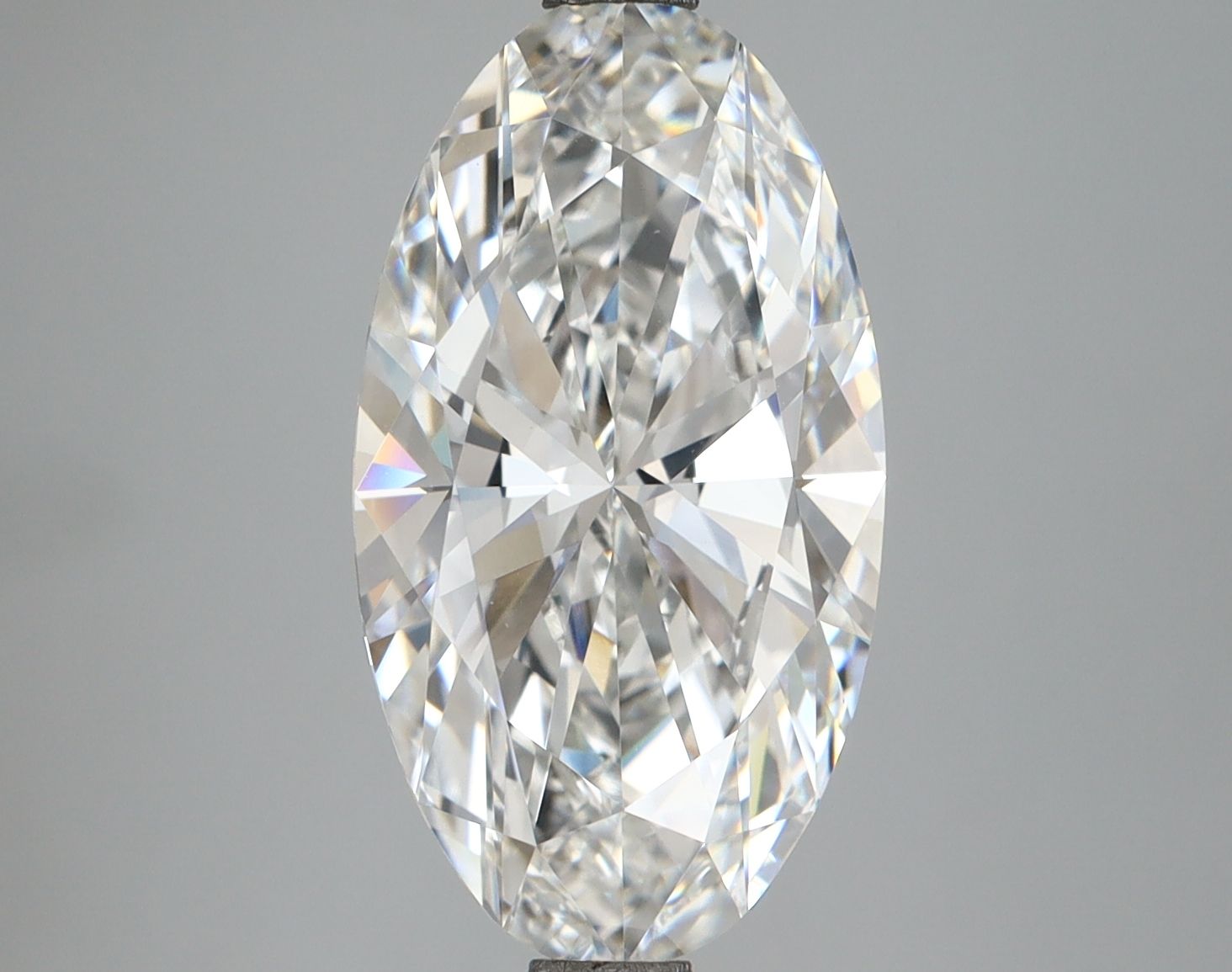 4.57 ct. oval Lab Grown Diamond front image