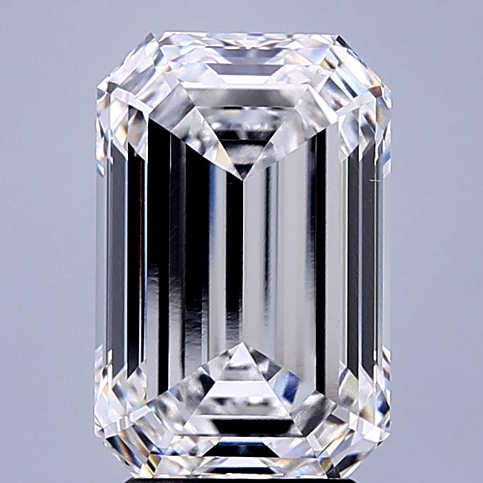 4.17 ct. emerald Lab Grown Diamond front image