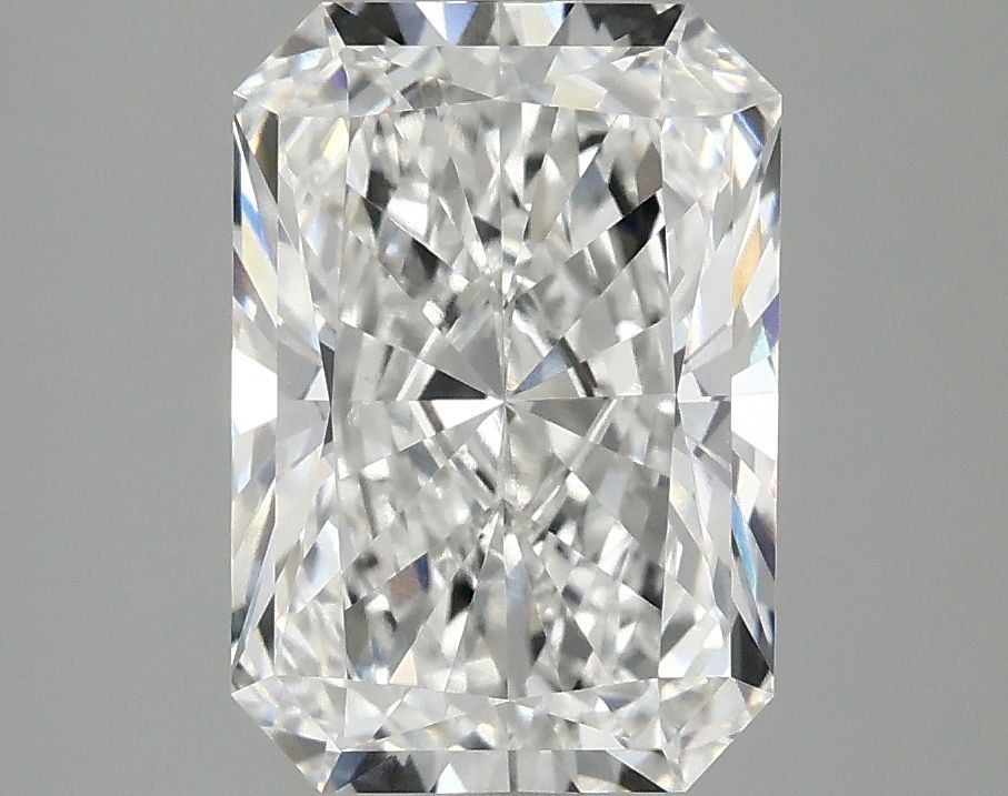 3.08 ct. radiant Lab Grown Diamond front image