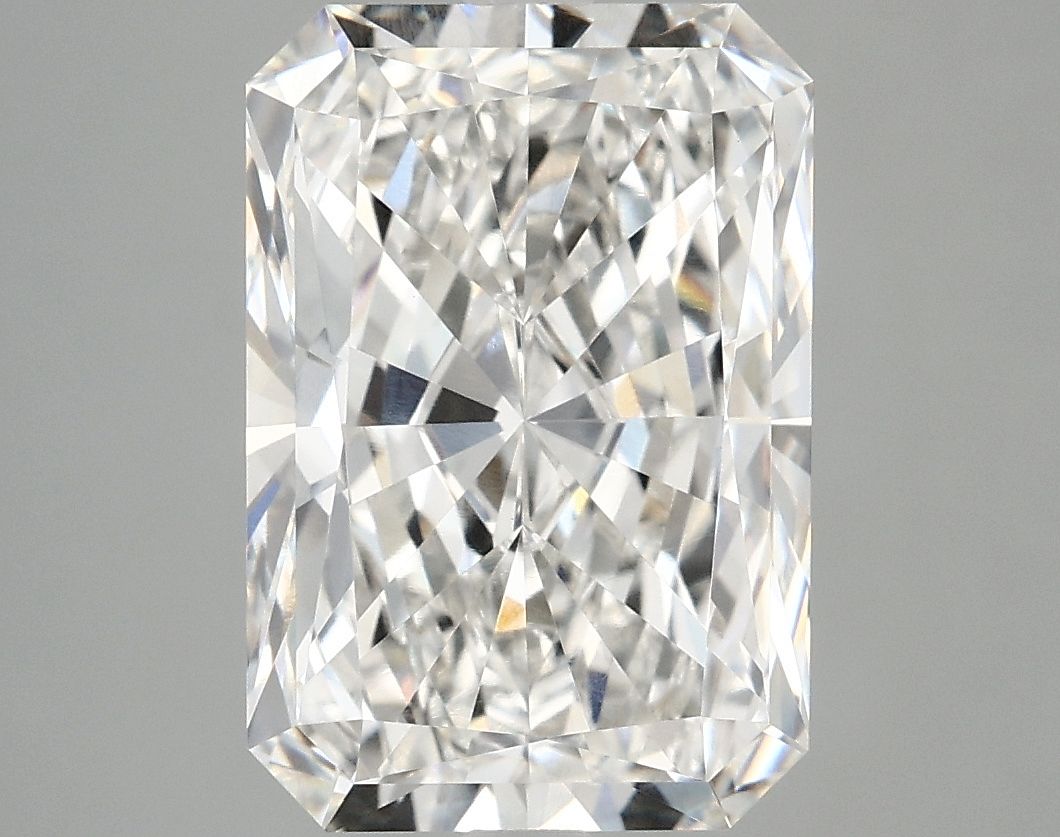 4.81 ct. radiant Lab Grown Diamond front image