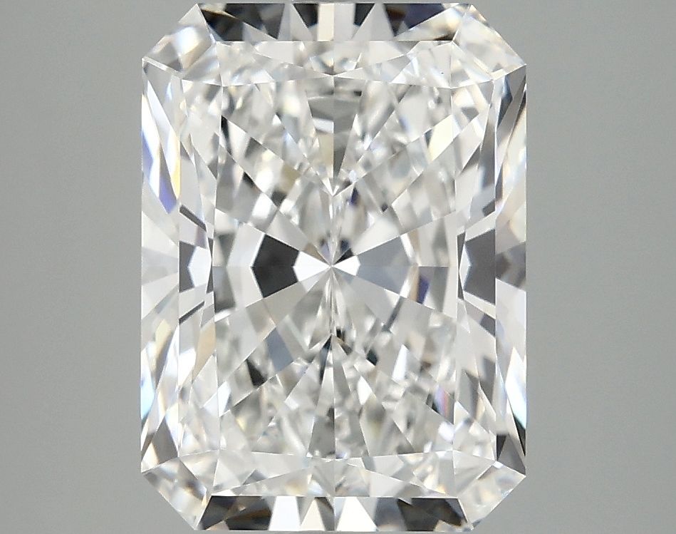 4.19 ct. radiant Lab Grown Diamond front image