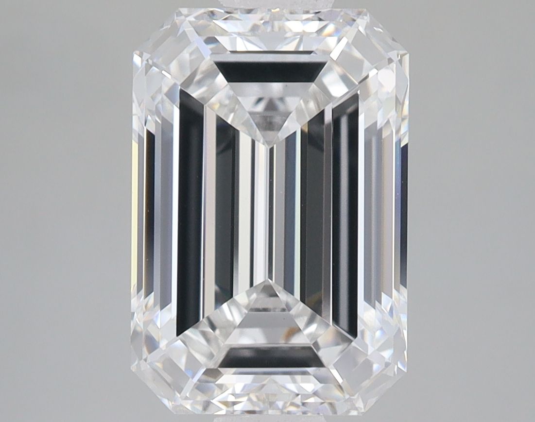 4.02 ct. emerald Lab Grown Diamond front image