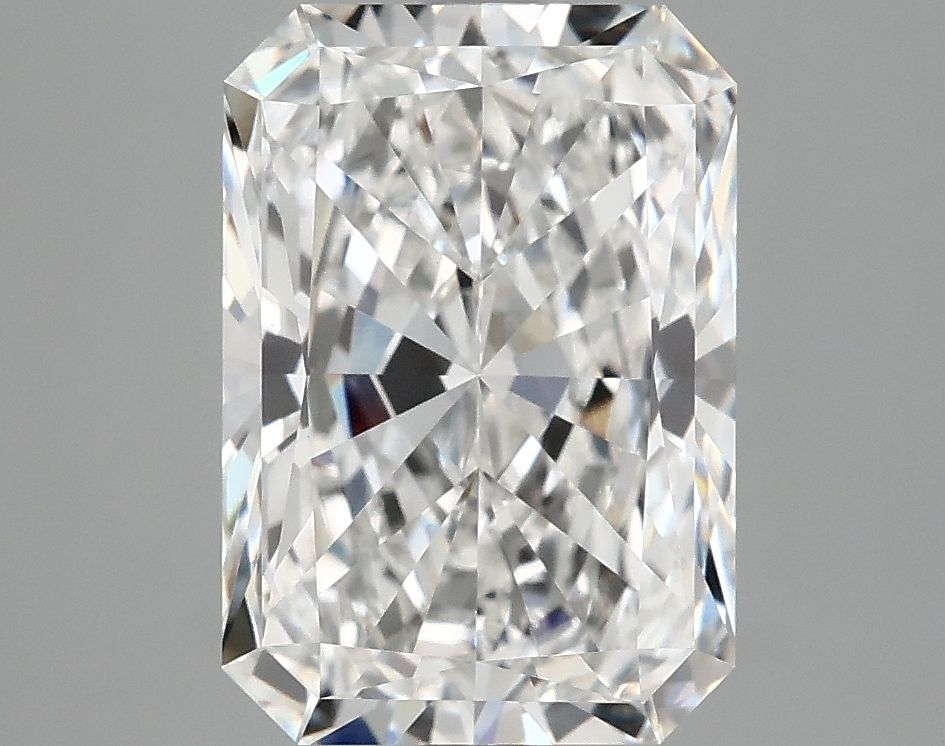 4.02 ct. radiant Lab Grown Diamond front image