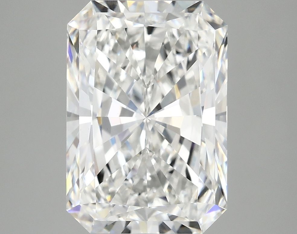 3.91 ct. radiant Lab Grown Diamond front image