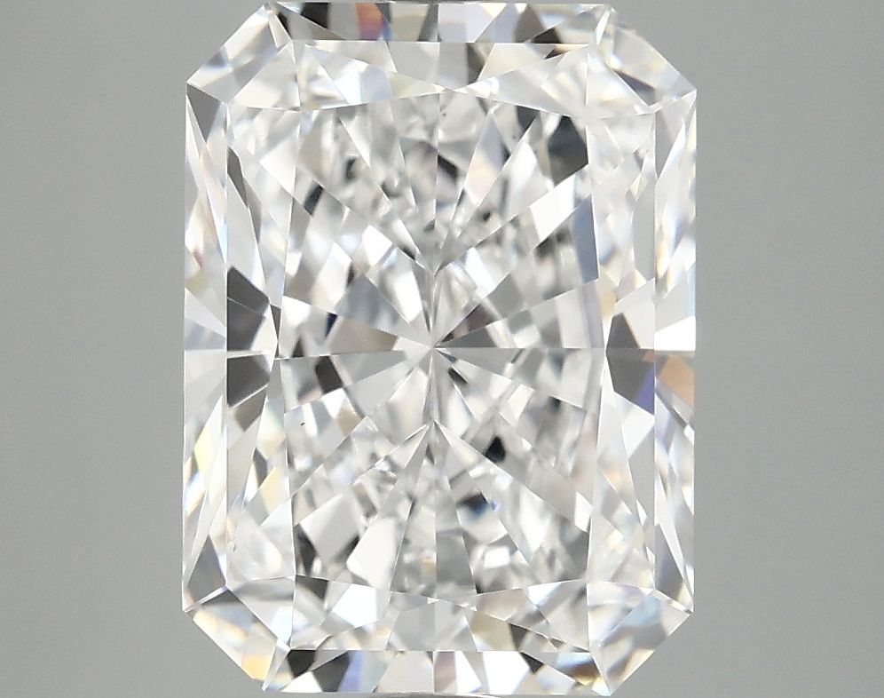 4.70 ct. radiant Lab Grown Diamond front image