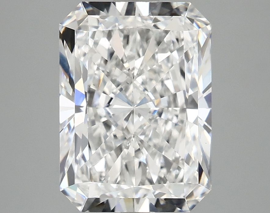 3.08 ct. radiant Lab Grown Diamond front image