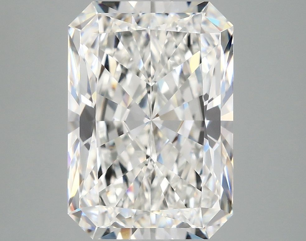4.19 ct. radiant Lab Grown Diamond front image