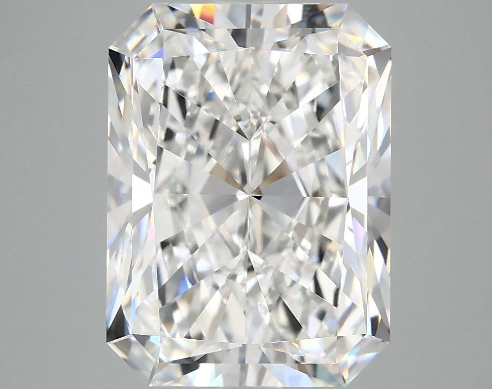 5.05 ct. radiant Lab Grown Diamond front image