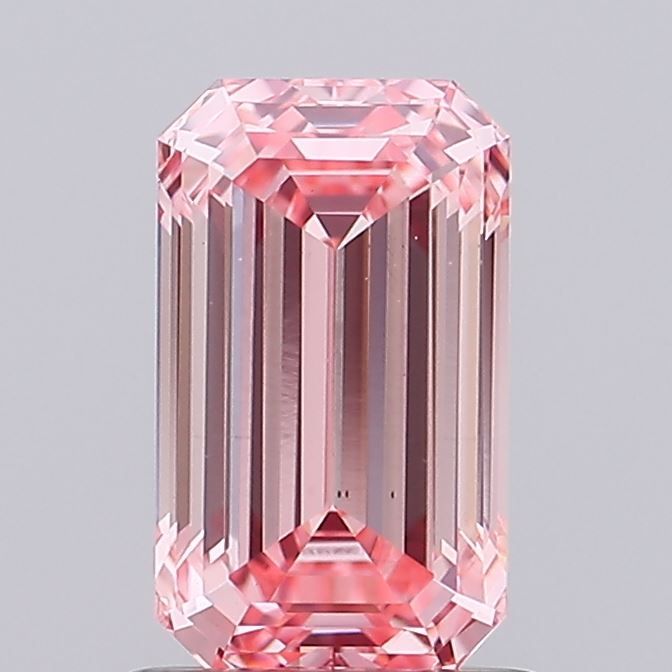1.05 ct. emerald Lab Grown Diamond front image