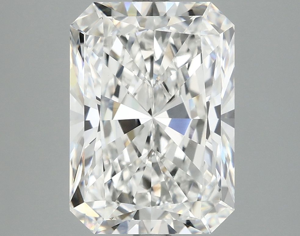 4.08 ct. radiant Lab Grown Diamond front image