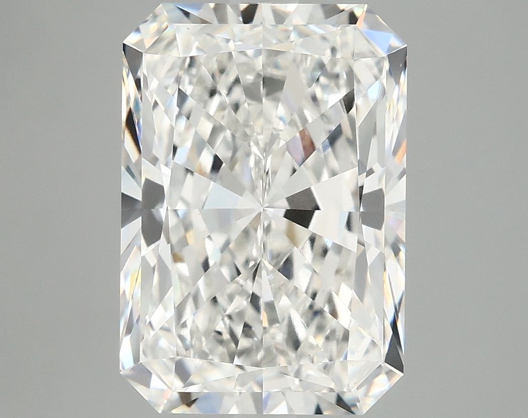 5.06 ct. radiant Lab Grown Diamond front image