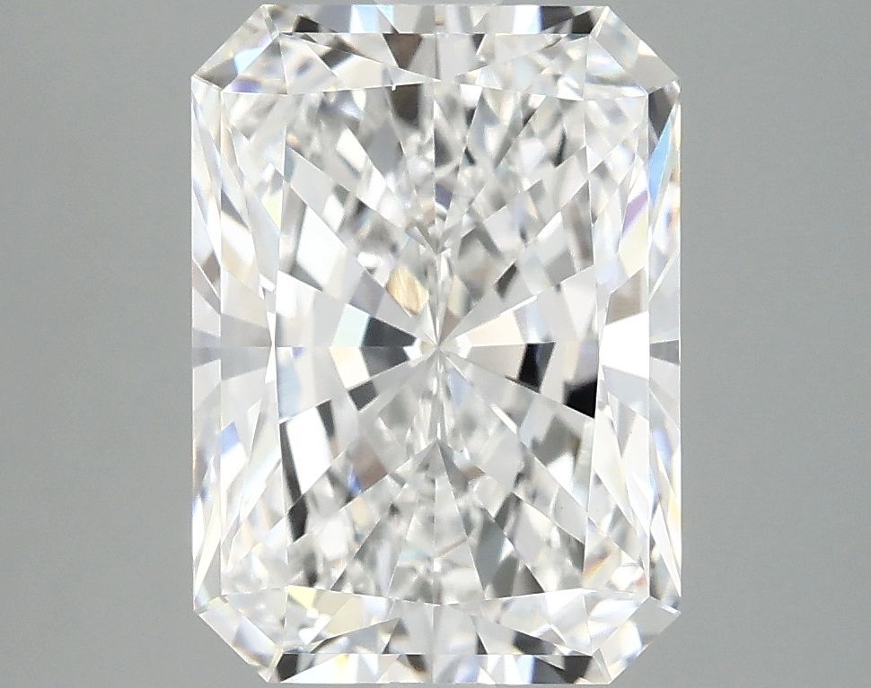 4.17 ct. radiant Lab Grown Diamond front image