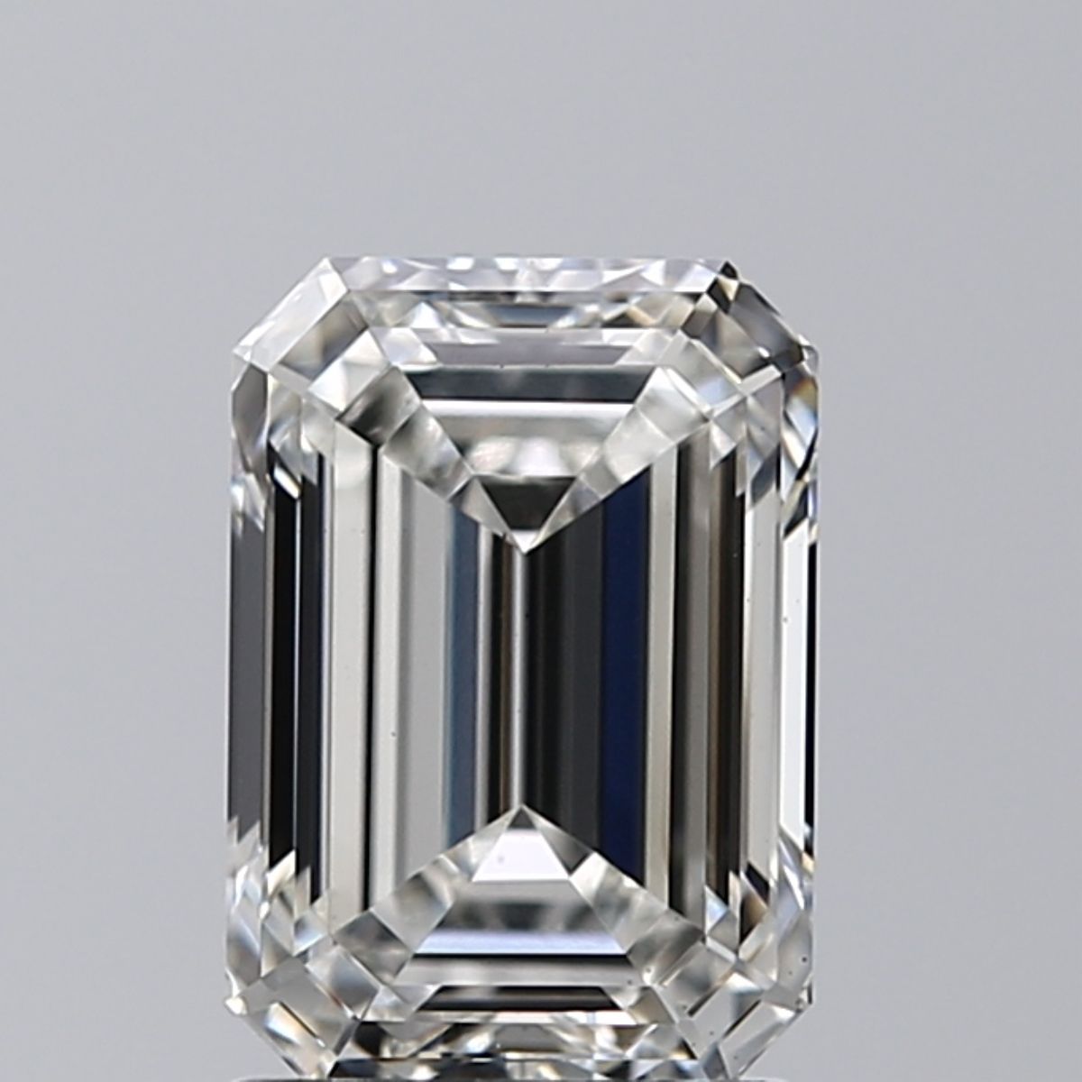 1.71 ct. emerald Lab Grown Diamond front image