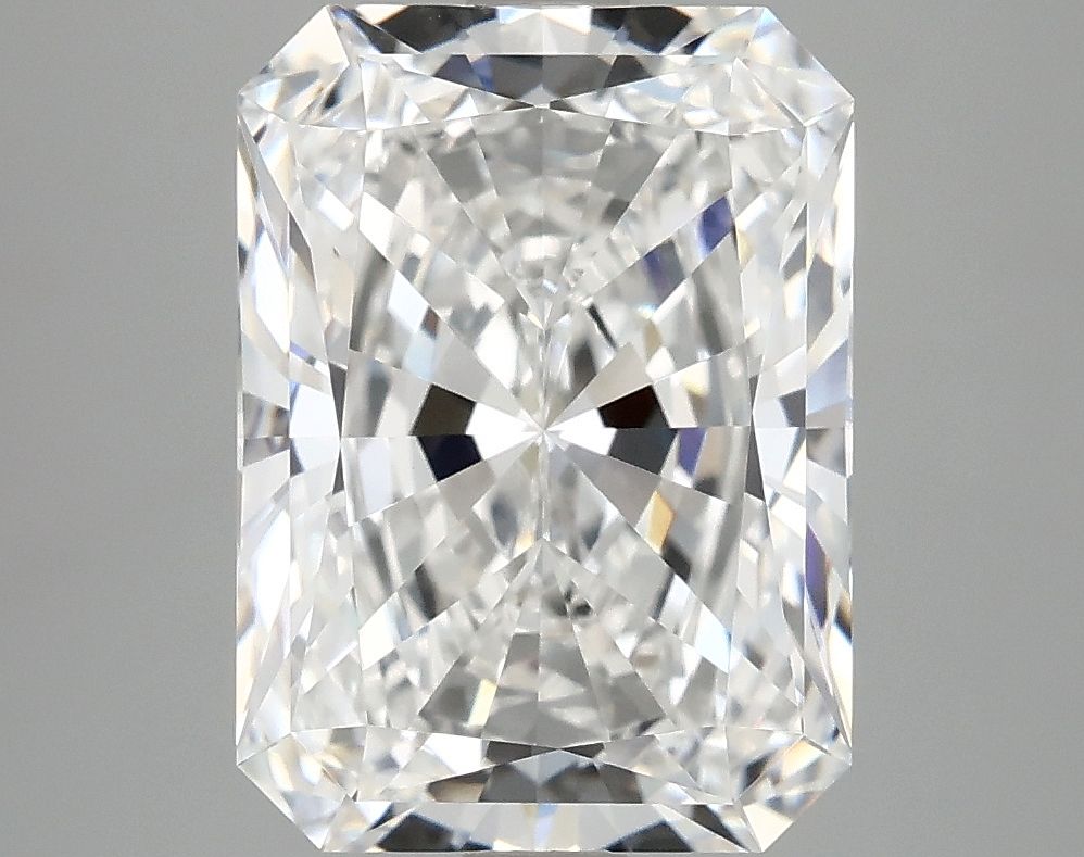 4.17 ct. radiant Lab Grown Diamond front image