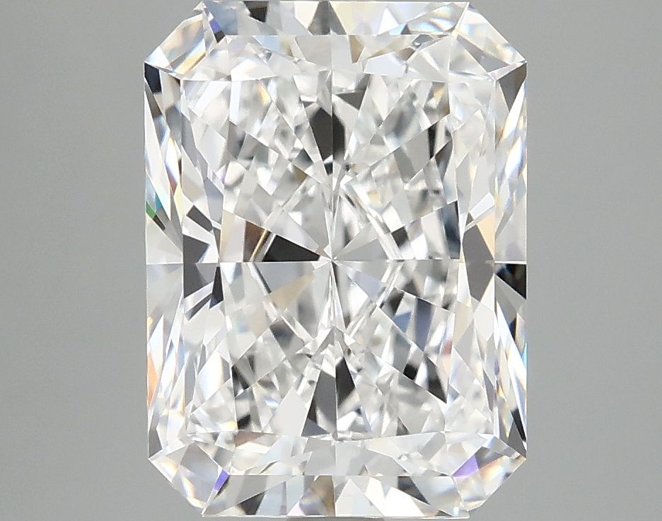 3.93 ct. radiant Lab Grown Diamond front image