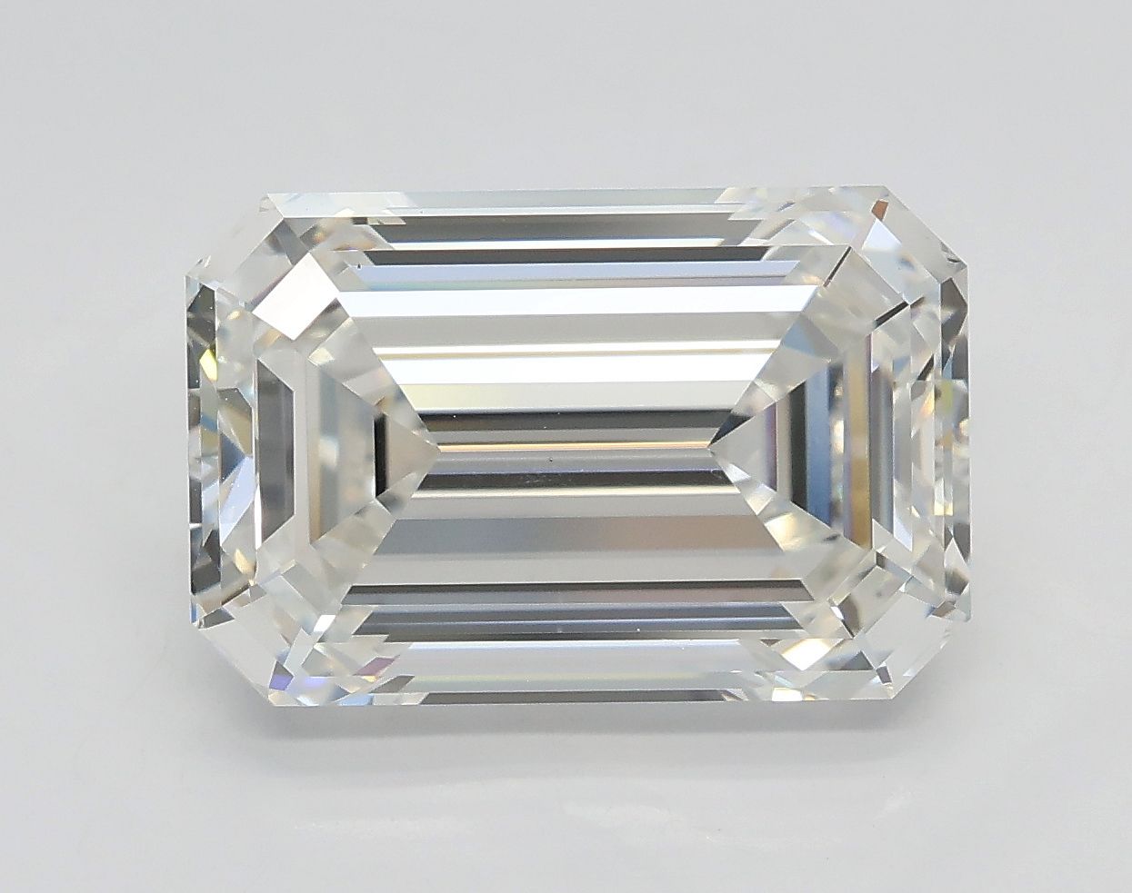 4.50 ct. emerald Lab Grown Diamond front image