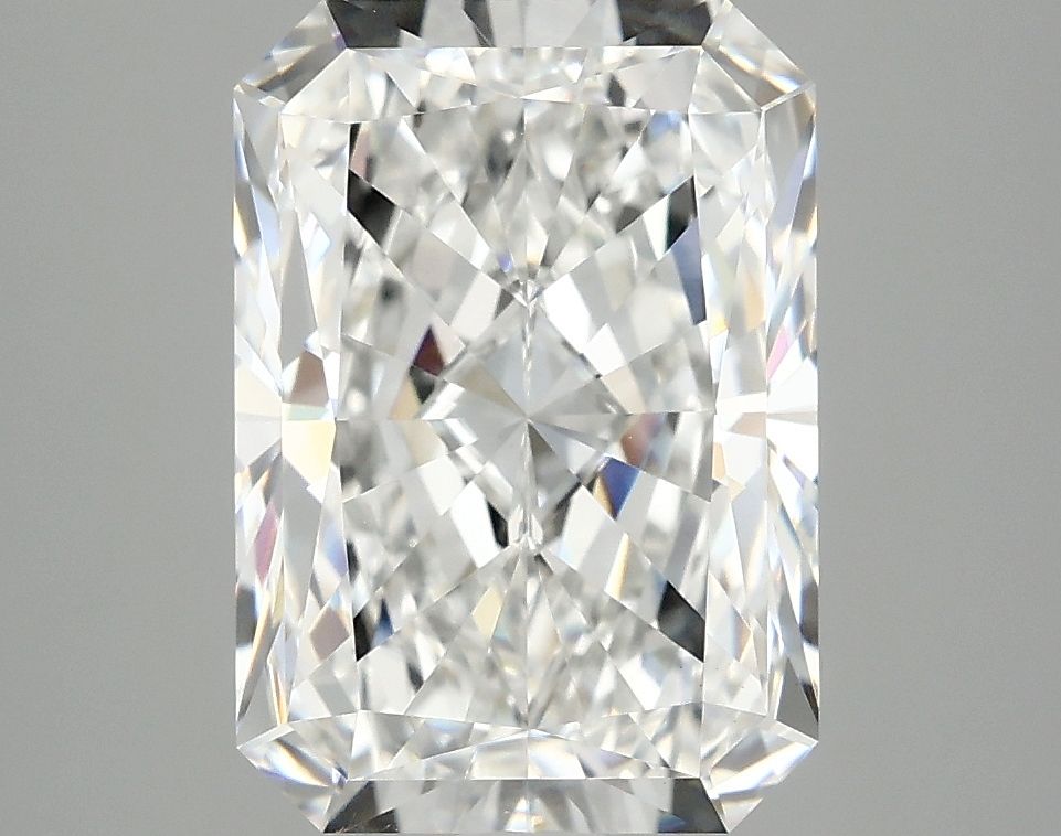 4.08 ct. radiant Lab Grown Diamond front image