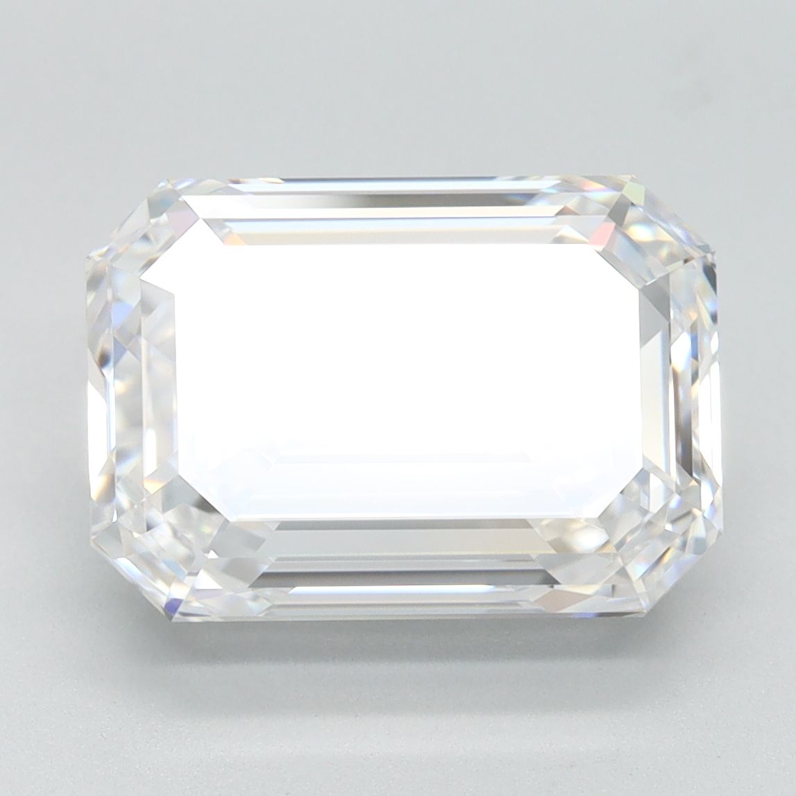 4.29 ct. emerald Lab Grown Diamond front image