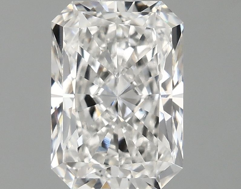 1.07 ct. radiant Lab Grown Diamond front image