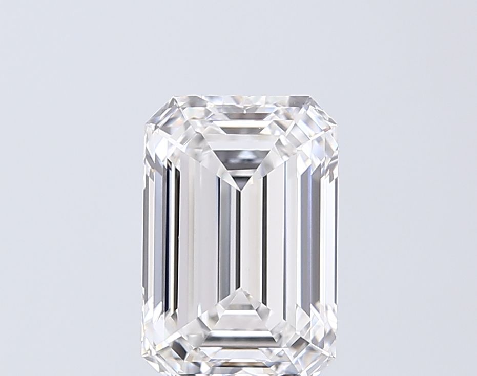 3.05 ct. emerald Lab Grown Diamond front image