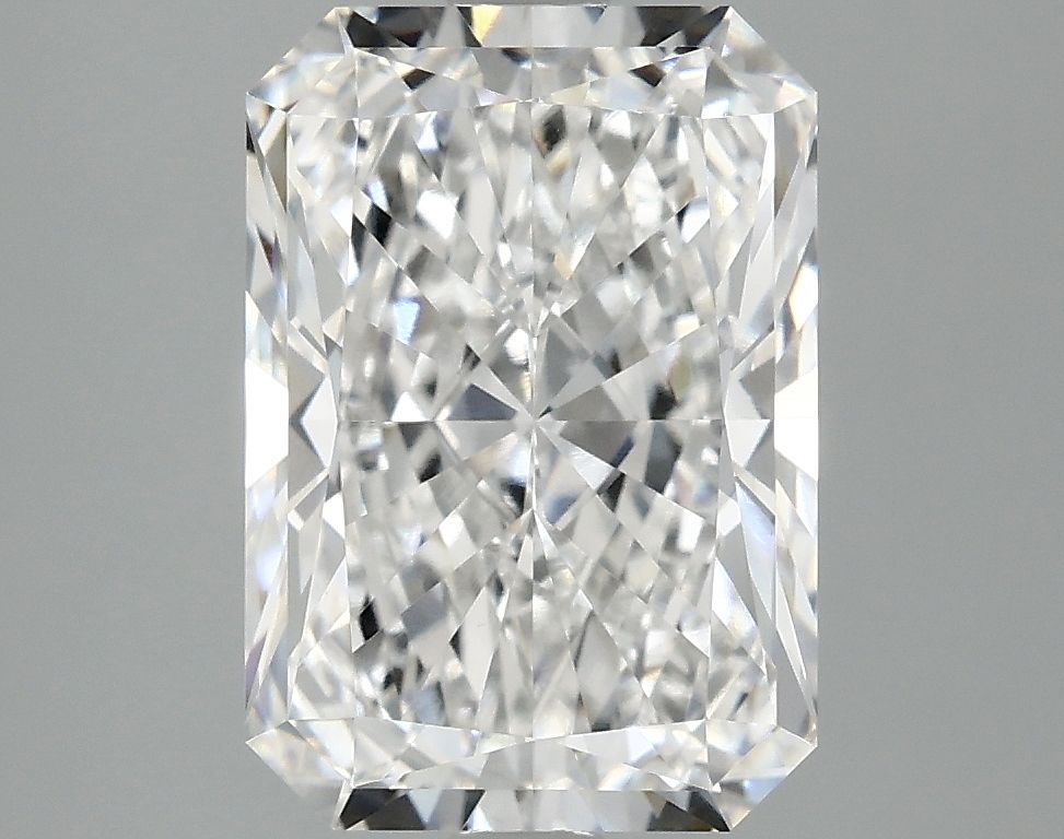3.08 ct. radiant Lab Grown Diamond front image