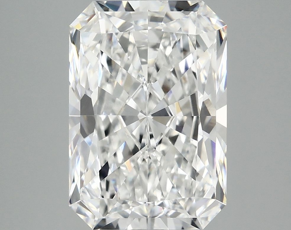 4.02 ct. radiant Lab Grown Diamond front image