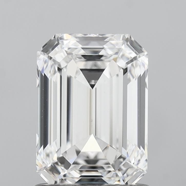 1.54 ct. emerald Lab Grown Diamond front image