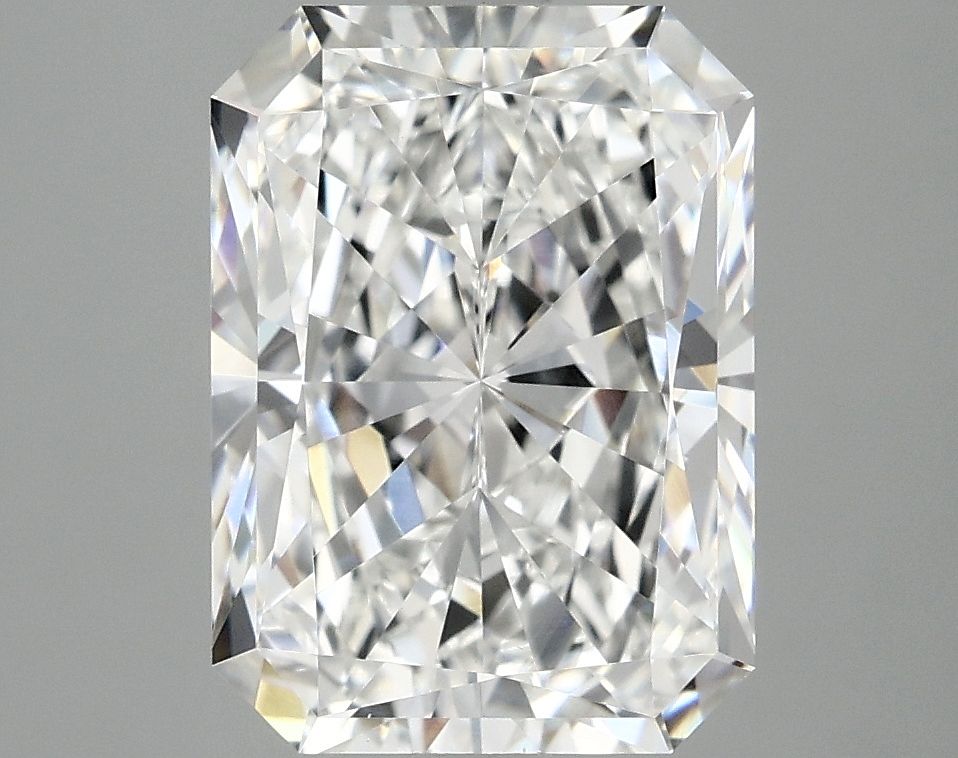 3.91 ct. radiant Lab Grown Diamond front image