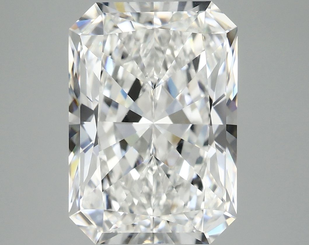 5.07 ct. radiant Lab Grown Diamond front image