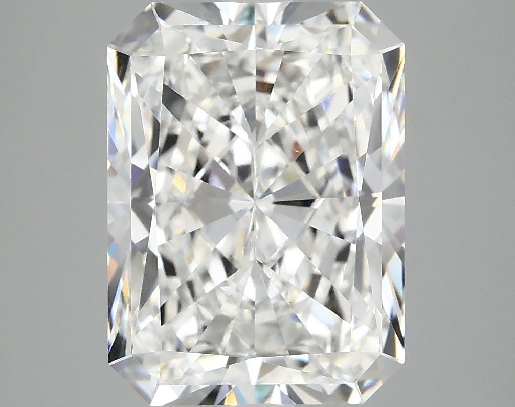 5.05 ct. radiant Lab Grown Diamond front image