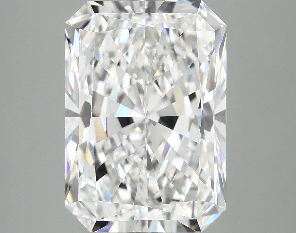 4.13 ct. radiant Lab Grown Diamond front image