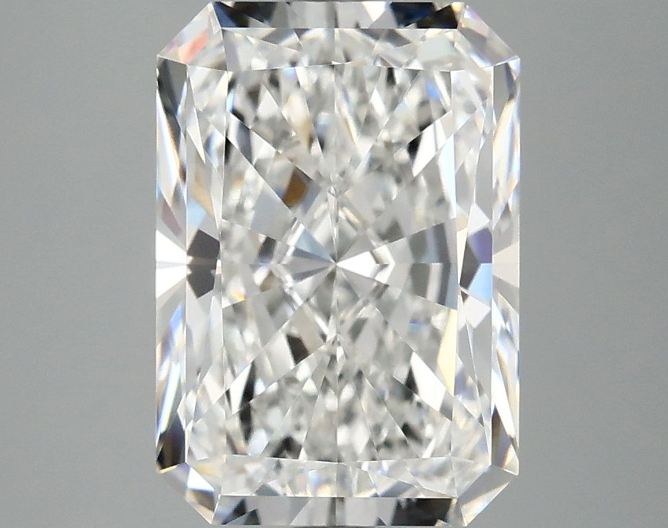 4.09 ct. radiant Lab Grown Diamond front image