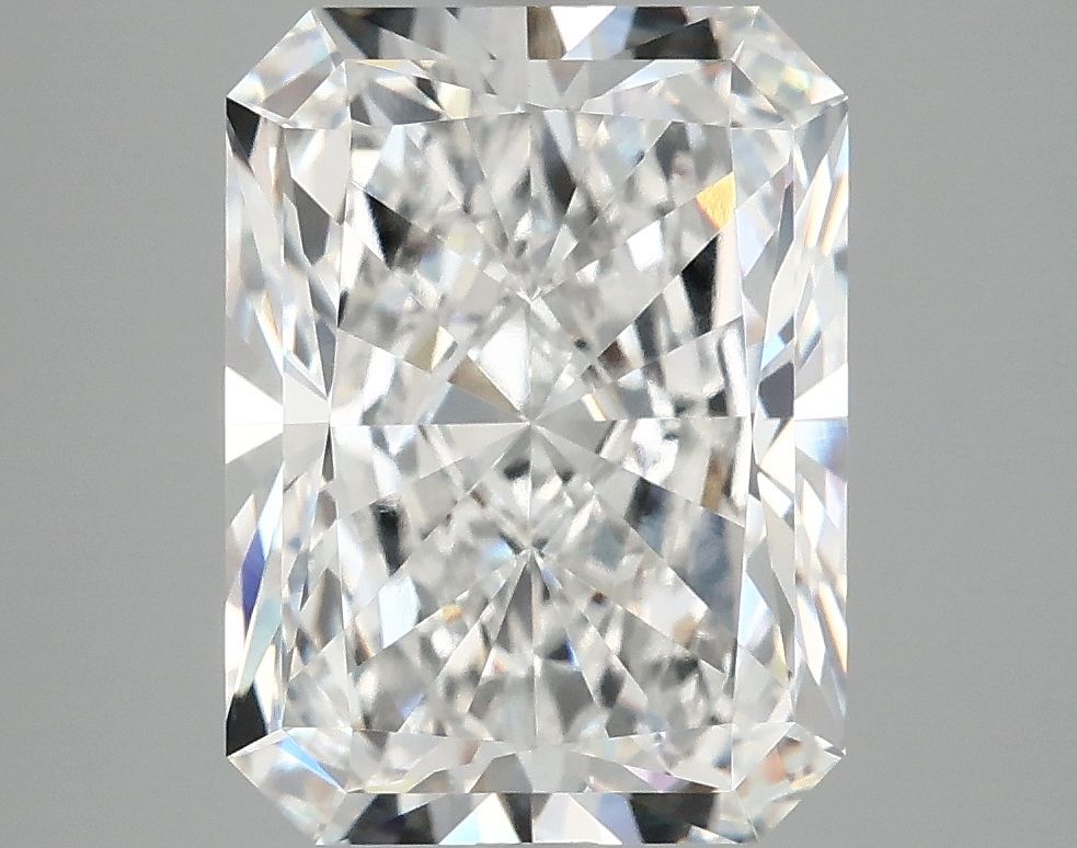 5.04 ct. radiant Lab Grown Diamond front image