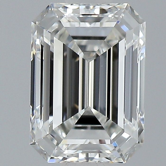 0.70 ct Emerald diamond