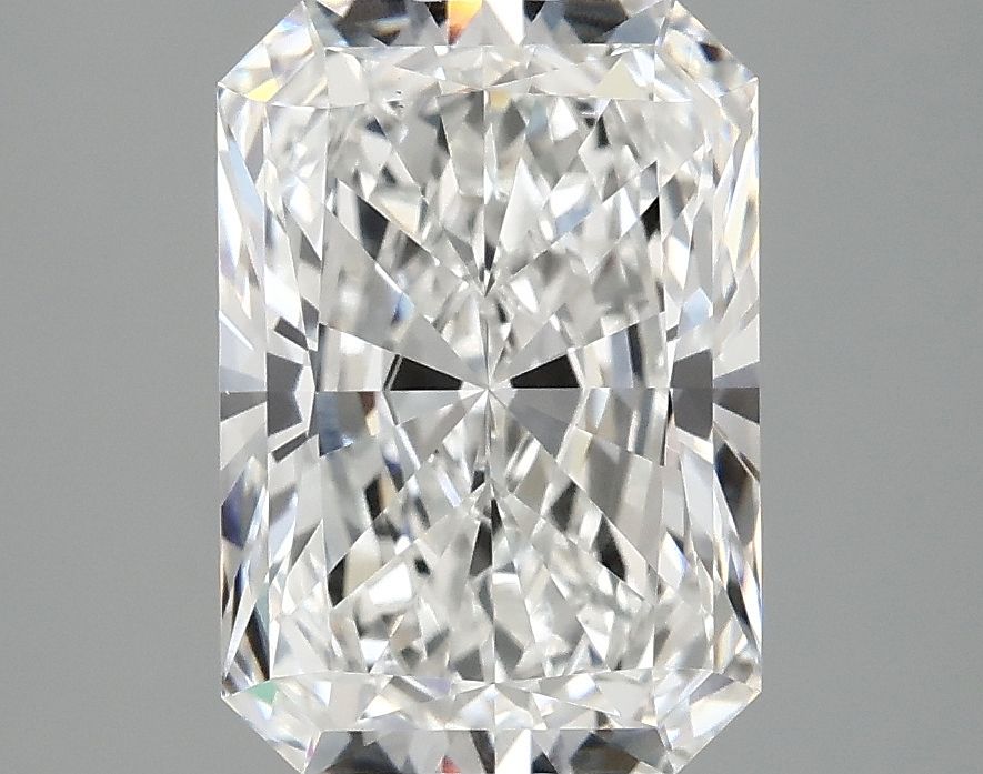 3.09 ct. radiant Lab Grown Diamond front image